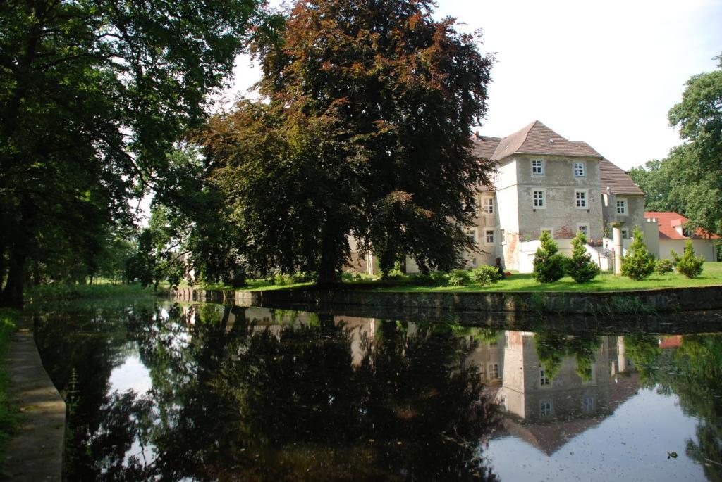 Hotel Wasserschloss Mellenthin מראה חיצוני תמונה